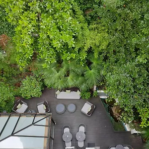 **** Hotel Garden-elysée France