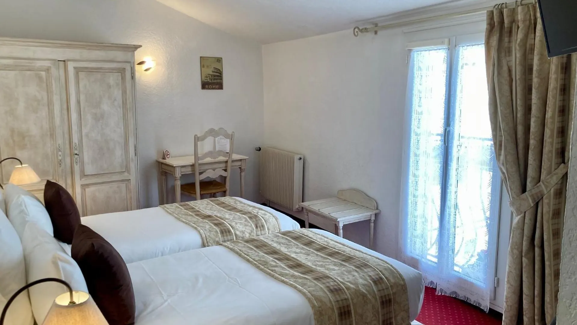 Hôtel Porte de Camargue Arles 2*,  France
